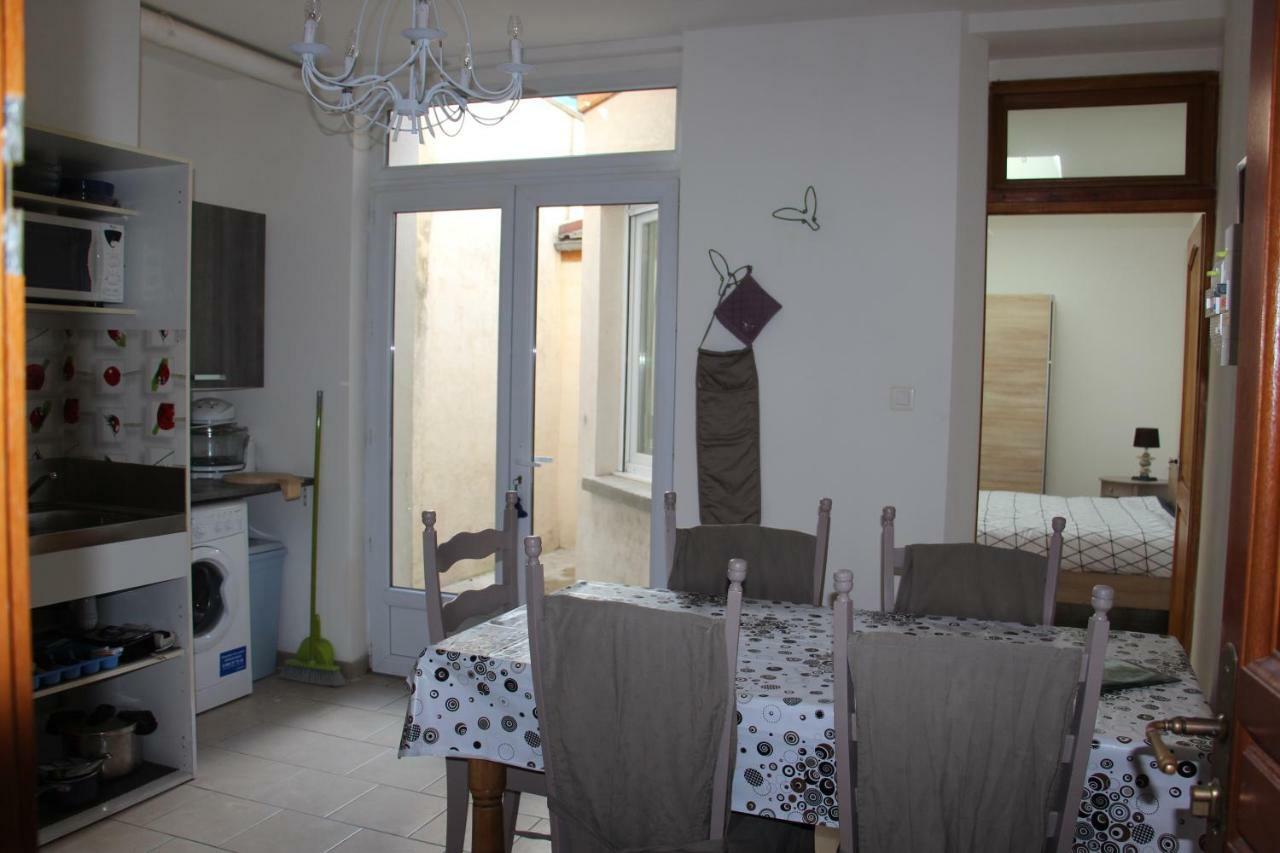 Apparts St Sepulcre Saint-Omer  Zewnętrze zdjęcie